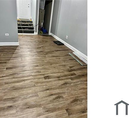 5th image of 2203 E 70th Pl APT 2E