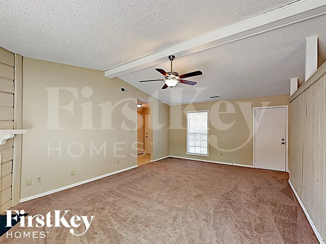 Building Photo - 6417 Pineburr Ct