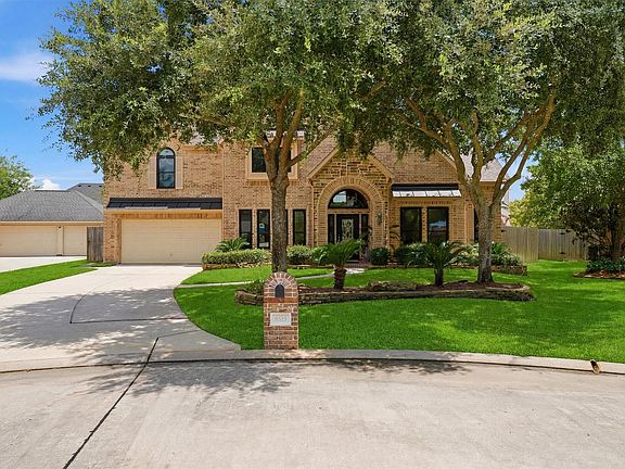 2nd image of 8515 Glenn Leigh Dr