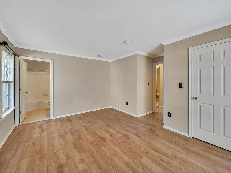 1041 Cumberland Ct — Photo 12