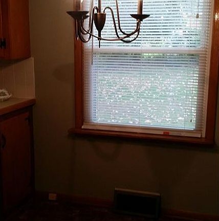 4th image of 2478 Rosewae Dr