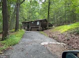 233 Club Rd, Oley, PA 19547