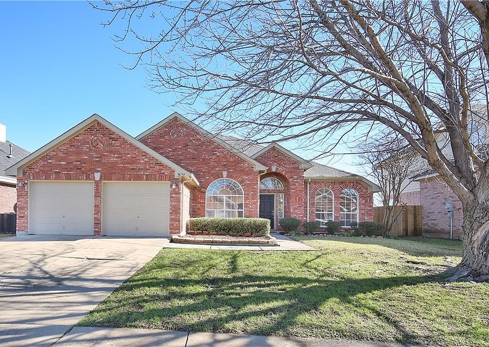 1st image of 6921 Field Lark Dr
