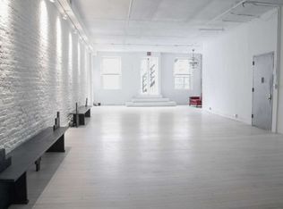 525 W 29th St #2F, New York, NY 10001