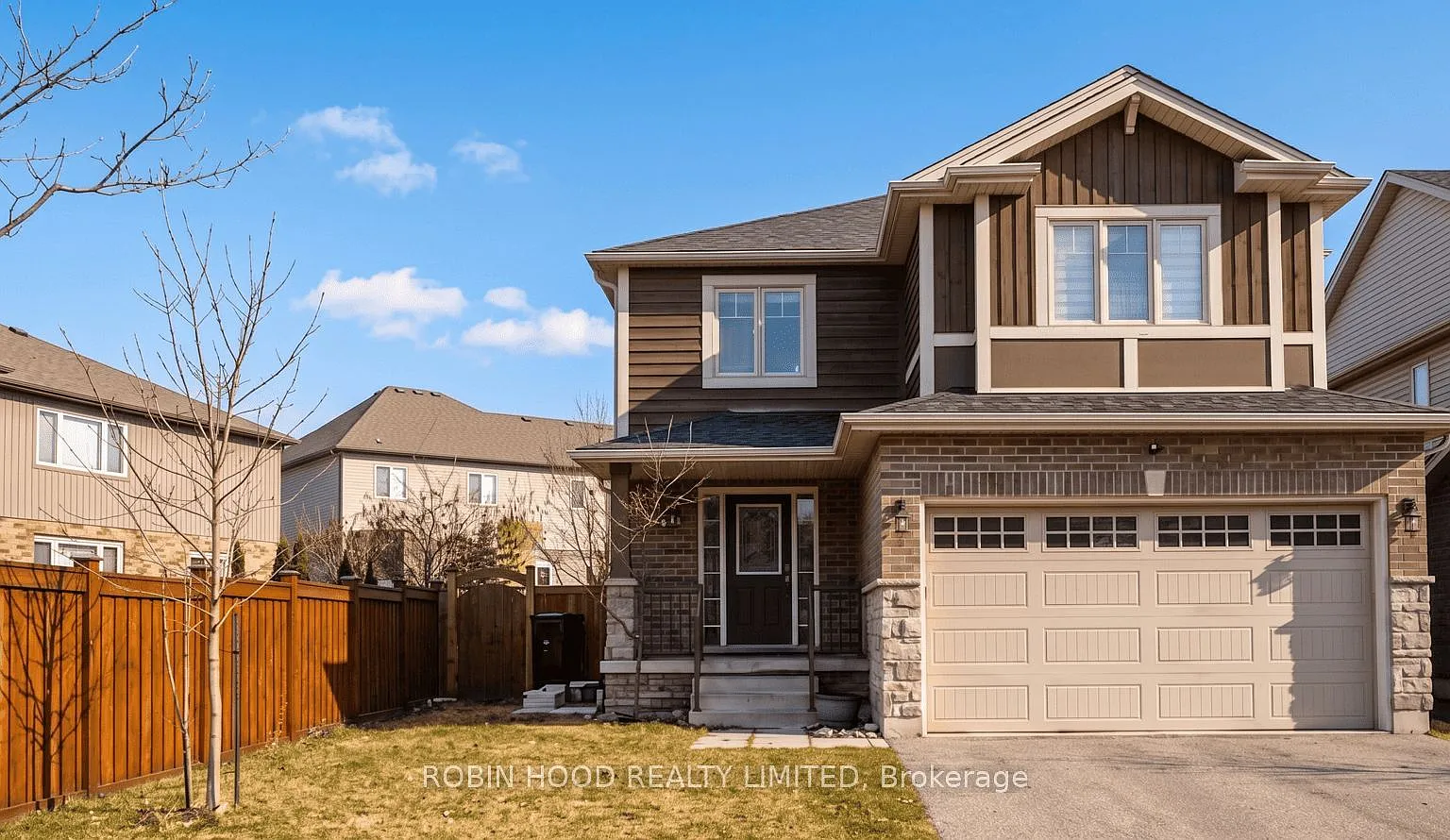 4 bed, $2,750 — Photo 1