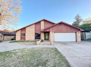 2323 Pinewood Dr, Woodward, OK 73801