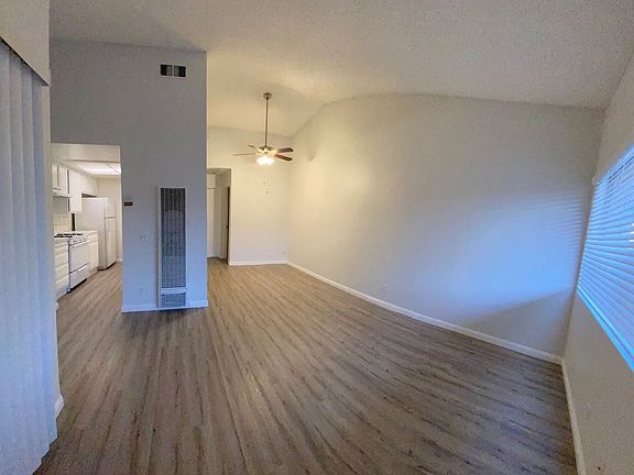 3rd image of 1061 Grand Ave #303