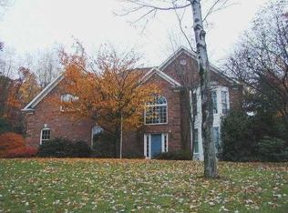 211 Hickory Terrace Ln, Hollidaysburg, PA 16648