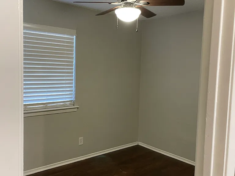 601 Ramble Ln #B — Photo 5