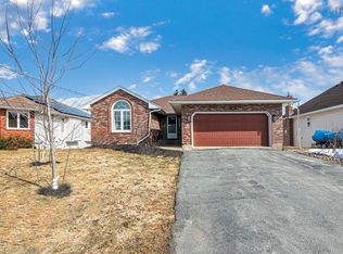 93 Stratford Dr, Cole Harbour, NS B2V 2R2