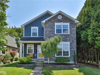 320 E High St, Hellertown, PA, 18055