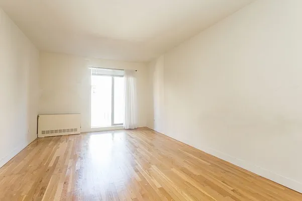 Rented by MNS | media 23