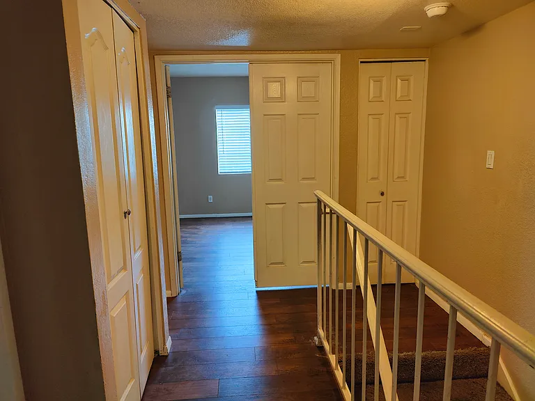 1028 E Bendix Dr — Photo 20
