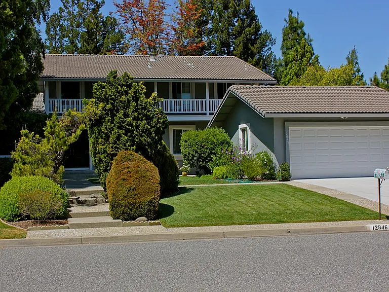 12846 Glen Brae Dr — Photo 1