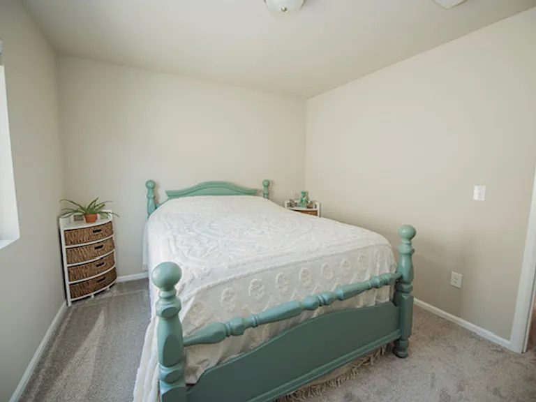 1118 Swan Loop — Photo 10