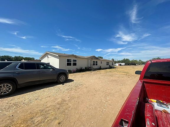 3rd image of 101 12th St