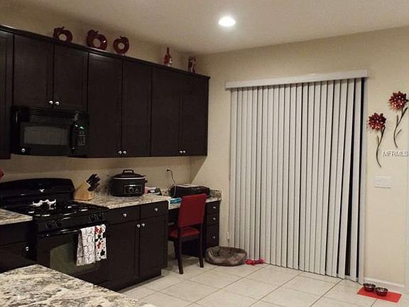 4th image of 227 Westfield Dr