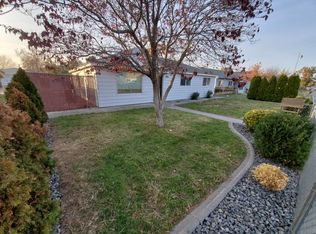 1516 N 17th Ave, Pasco, WA