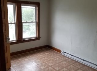 66 Eastwood Ave FLOOR 3, Waterbury, CT 06705