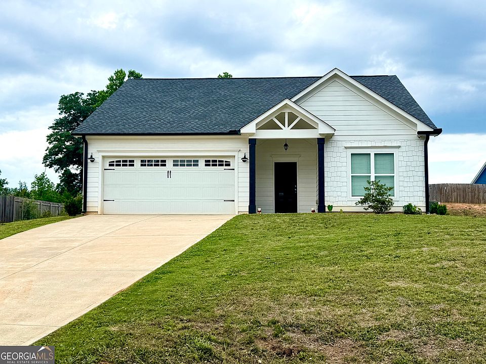 1st image of 308 N Point Cir