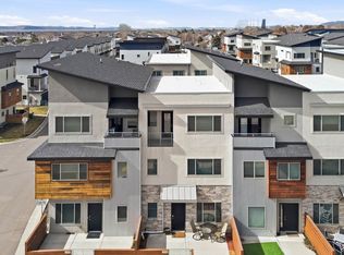 2214 N 450 W, Layton, UT 84041