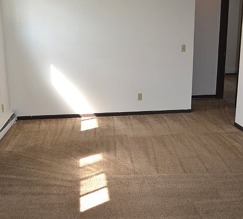 3rd image of 15 Coyne Ct #4013530