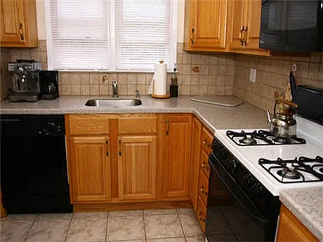 Jackson House Apartments — Photo 22