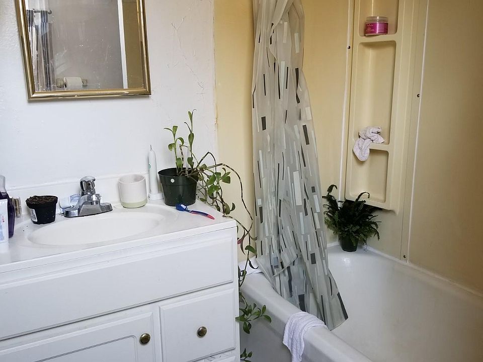 Studio #4 fully leased for 2026-27