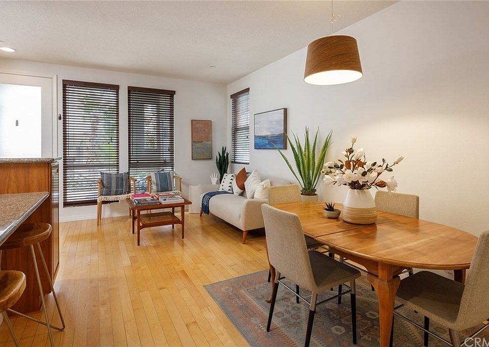 1st image of 5406 W 149th Pl Unit 8