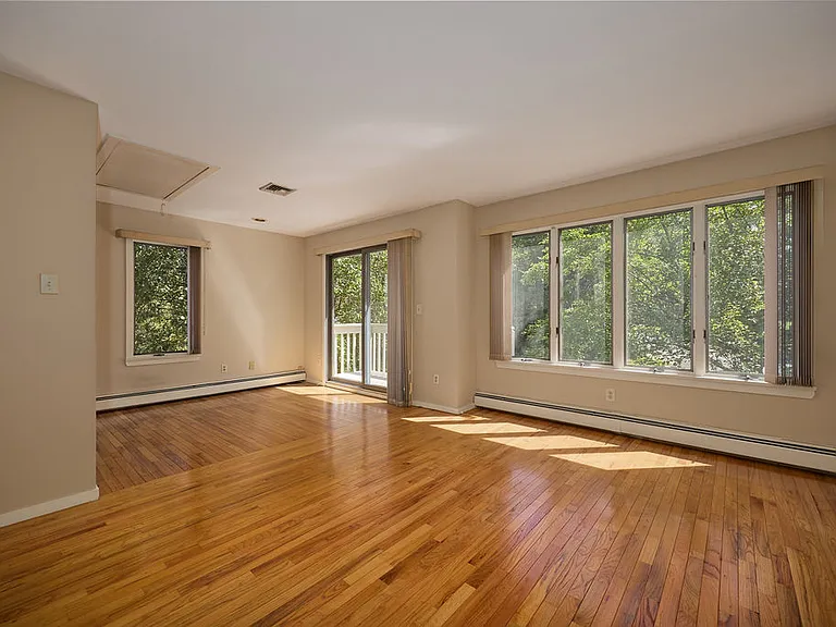23 Evon Ct — Photo 13