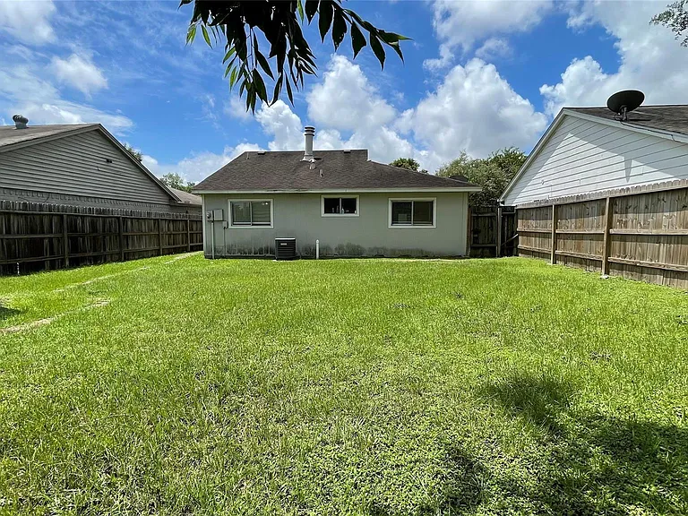 19430 Cypress Canyon Dr — Photo 17