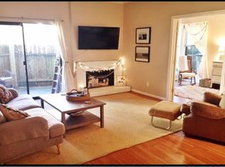8100 Cambridge St APT 19, Houston, TX 77054
