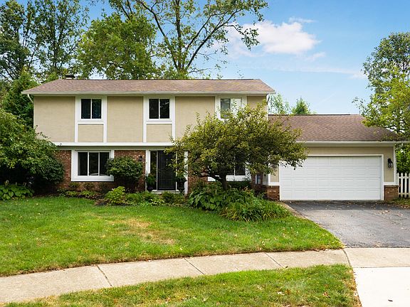 2nd image of 40 S Lynnette Pl