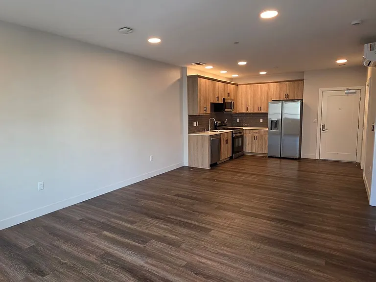 NV Lofts — Photo 21