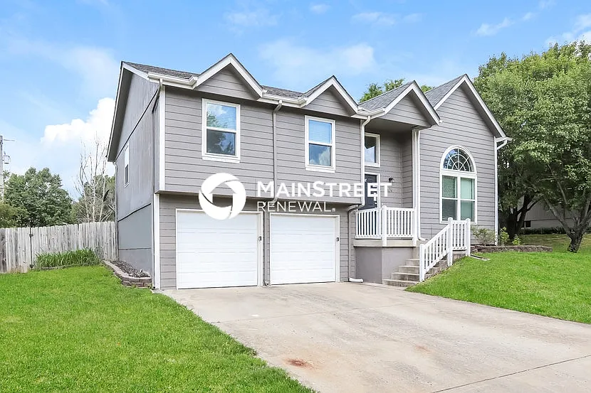 8804 Golden Ln — Photo 4