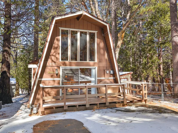 32068 Hunsaker Way, Running Springs, CA 92382