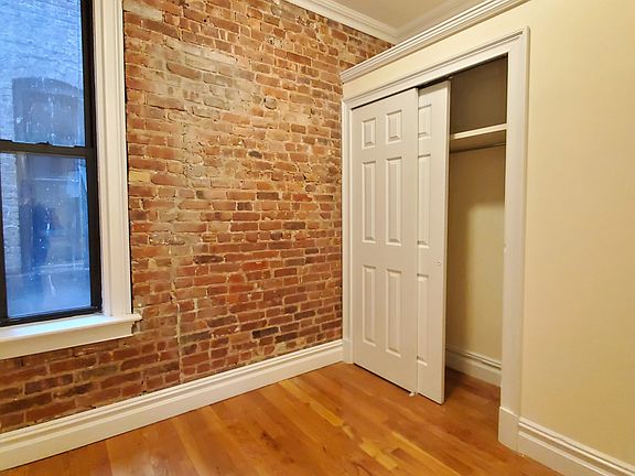 2nd image of 411 E 6th St APT 3d