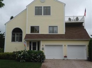 12 Juniper Ave, Westerly, RI 02891