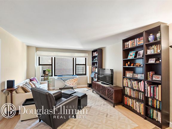 2nd image of 440 E 62nd St APT 7A