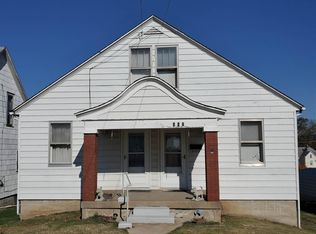 448 W Holmes St, Chester, IL 62233