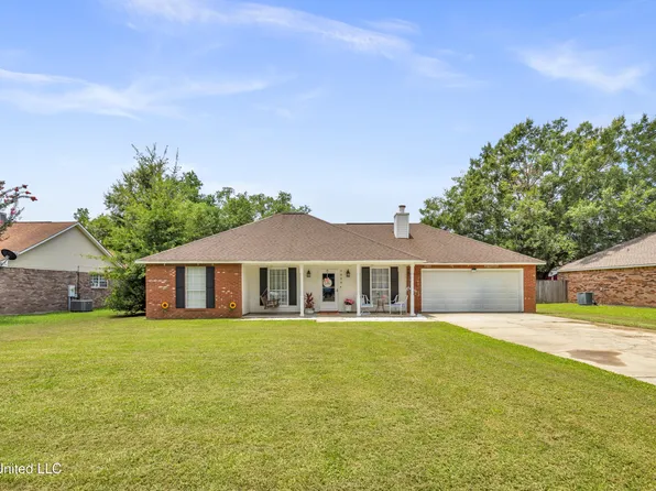 7029 Oakhurst Dr, Ocean Springs, MS 39564