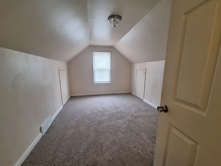 3890 Poplar Ave — Photo 13