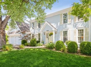 1409 E Meadow Ln, Olathe, KS 66062