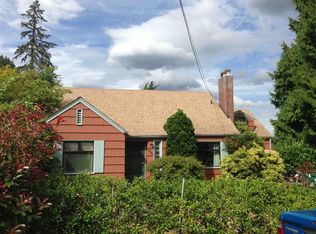 3046 NE 98th St, Seattle, WA 98115