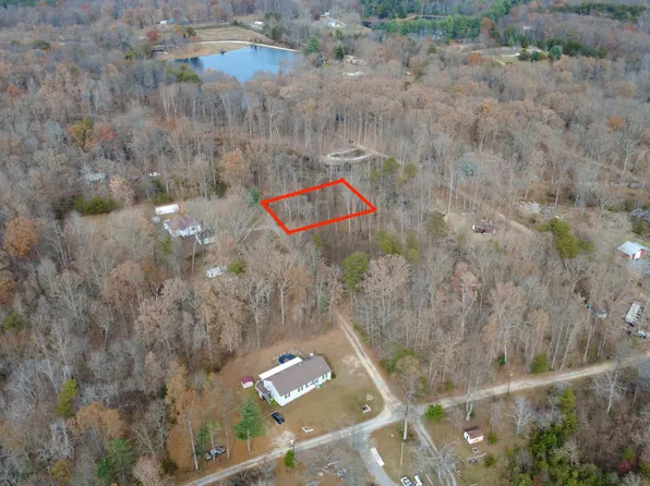 7 Tresa St, Crossville, TN 38572