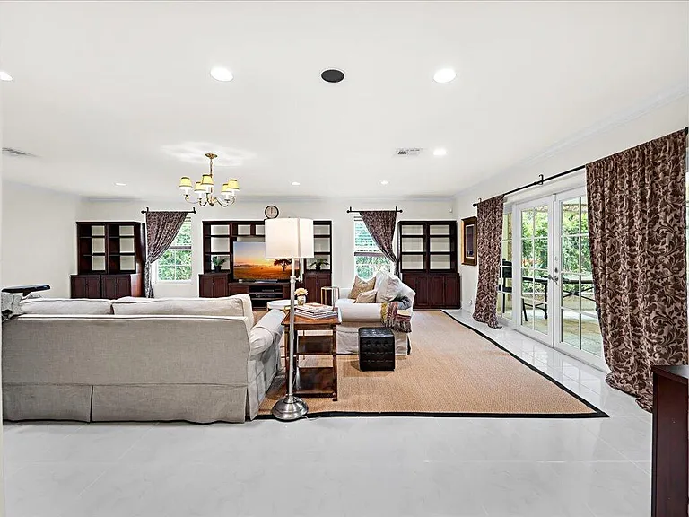 2908 Banyan Boulevard Cir NW — Photo 49