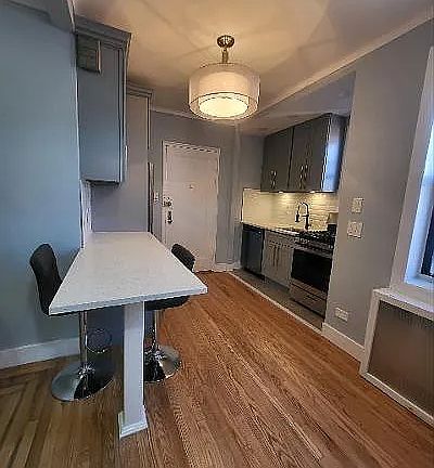 5th image of 170-40 Highland Ave #601