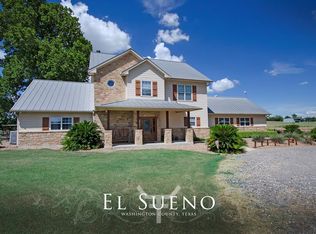 659 Century Farms Rd, Burton, TX 77835