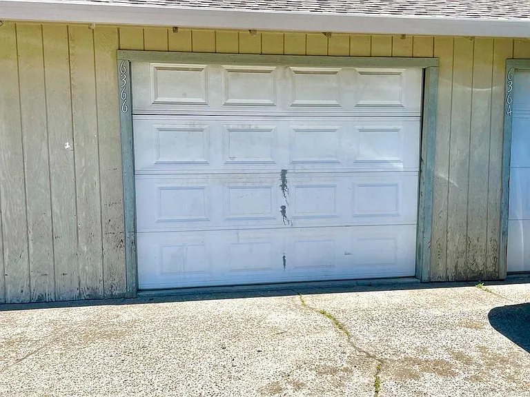 6366 Porterfield Ct — Photo 16