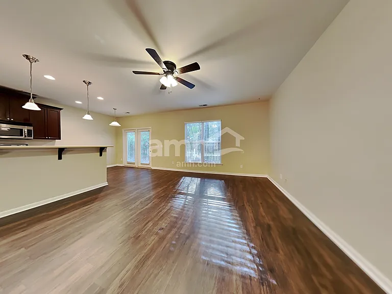 510 Summer Hill Way — Photo 7